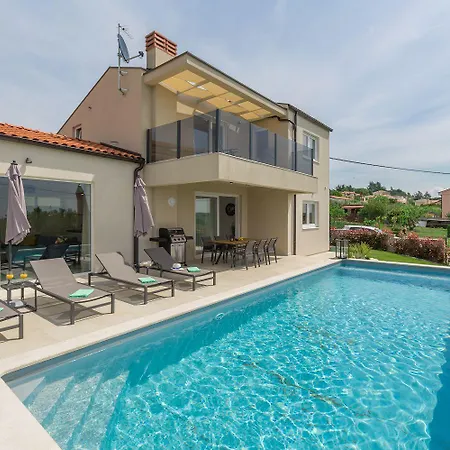 Neue Und Hundefreundliche Mit Panorama-meerblick, Privatpool, Grillbereich, Babybett, Waschmaschine 別荘 *