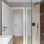Neue Und Hundefreundliche Mit Panorama-meerblick, Privatpool, Grillbereich, Babybett, Waschmaschine Višnjan