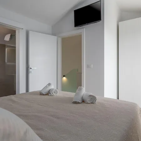 Neue Und Hundefreundliche Mit Panorama-meerblick, Privatpool, Grillbereich, Babybett, Waschmaschine Prázdninový dům *