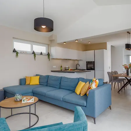 Neue Und Hundefreundliche Mit Panorama-meerblick, Privatpool, Grillbereich, Babybett, Waschmaschine Ferienhaus