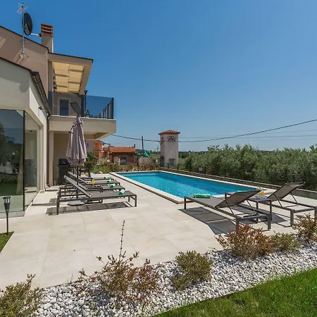 Neue Und Hundefreundliche Mit Panorama-meerblick, Privatpool, Grillbereich, Babybett, Waschmaschine Ferienhaus